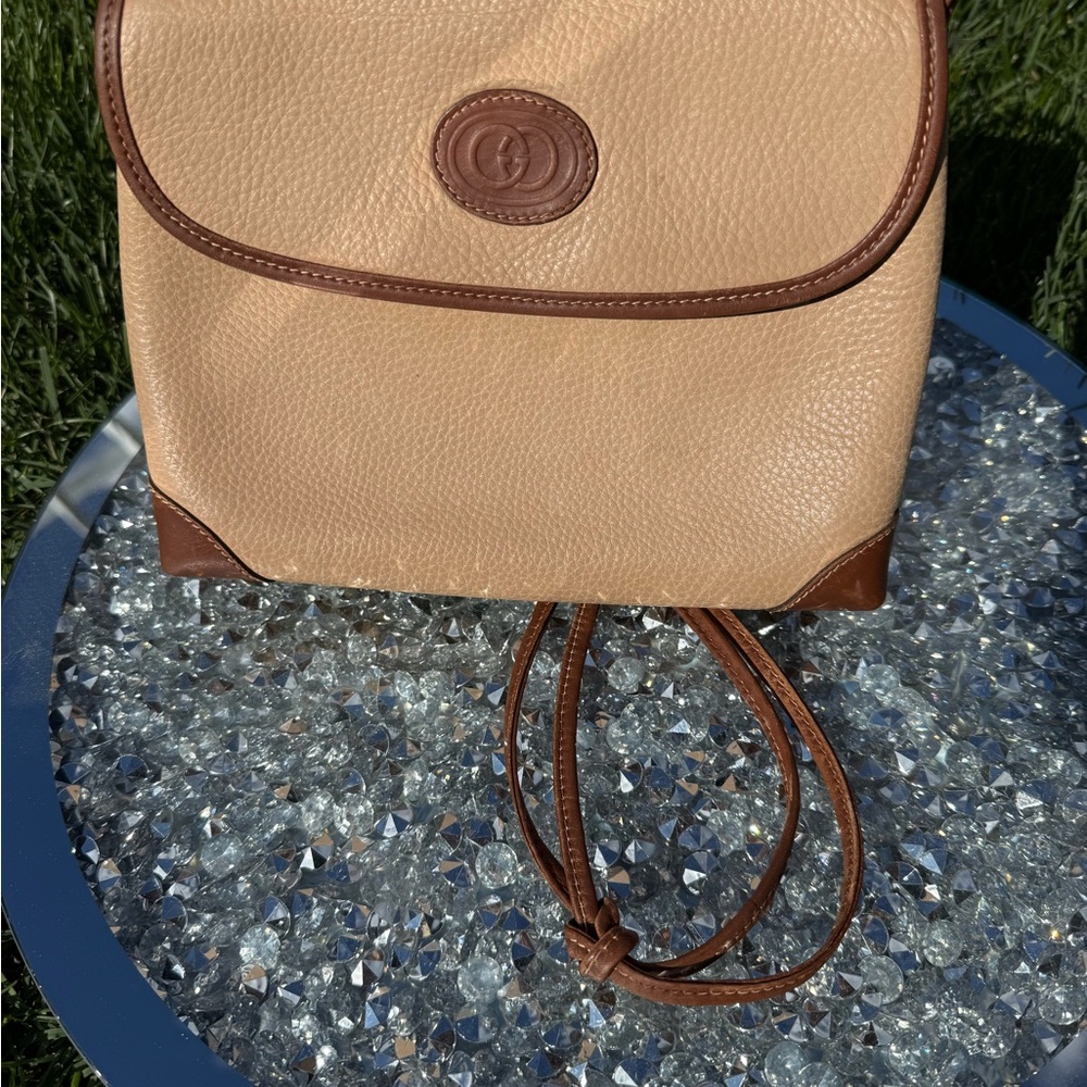 EUC Gucci vintage Leather Crossbody Shoulder Bag - - Picture 3 of 12